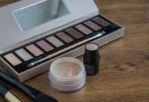 Jak dobrać korektor do podkładu?