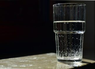 Kiedy sypać wapno na ziemię? Kiedy sypać wapno na ziemię?