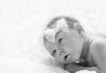 Co zabrać niemowlakowi na basen? Co zabrać niemowlakowi na basen?