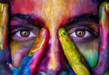 Czym smarować twarz niemowlaka?