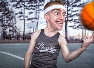 Czego nie wolno robić podczas gry w koszykówkę?