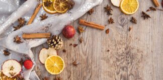 Co przypomina zapach amfetaminy?