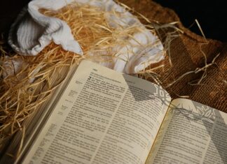 Jak działają pieluchy na basen?