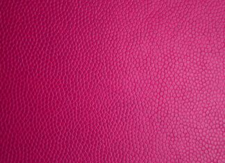 Czym smarować skórę w ciąży? Czym smarować skórę w ciąży?